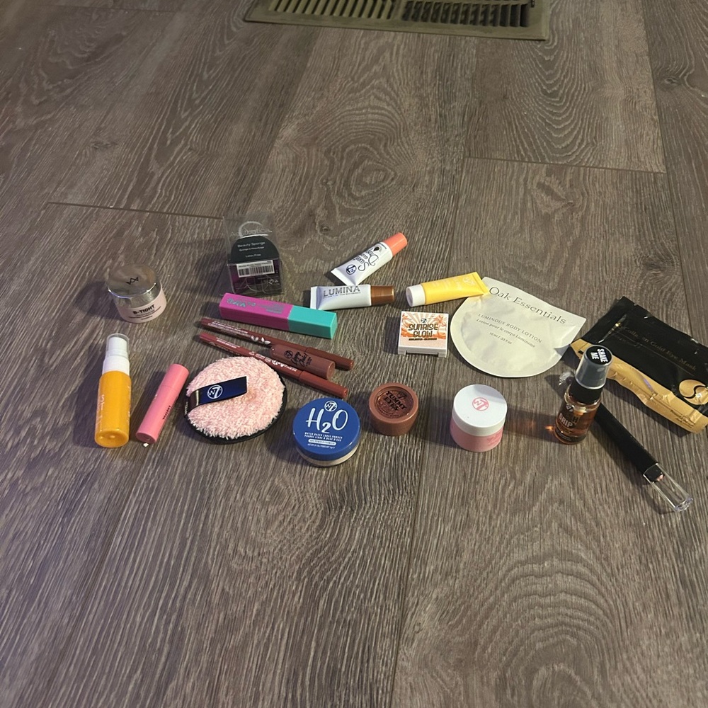 Makeup Bundle